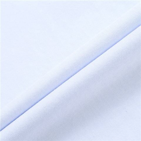 浅蓝绣花logo衬衫